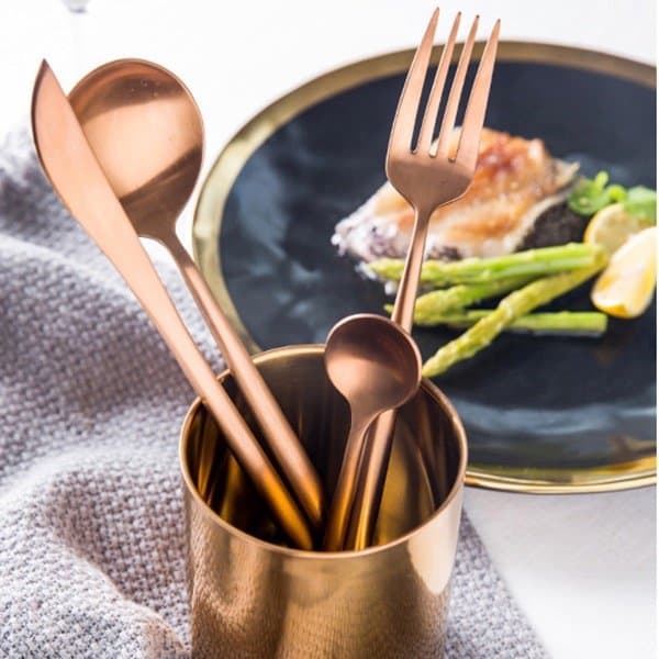 tableware-1.jpg