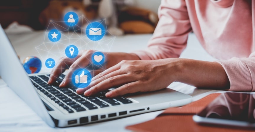 Here&rsquo;s How You Can Use Twitter For Business To Attract More Customers!